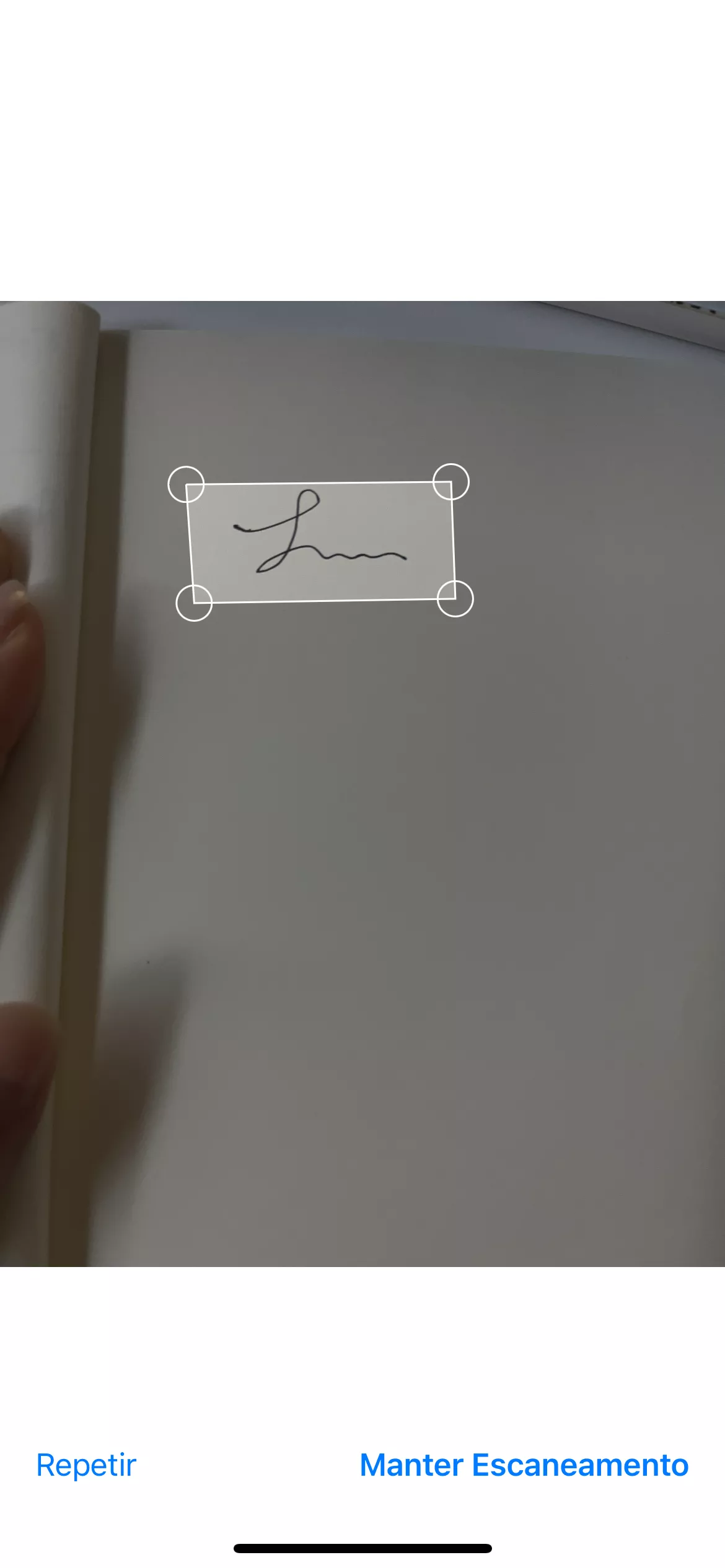 digitalizar assinatura para PDF com recurso de imagem no UPDF para iOS